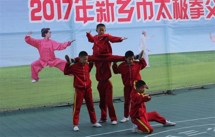 W (2)_看图王