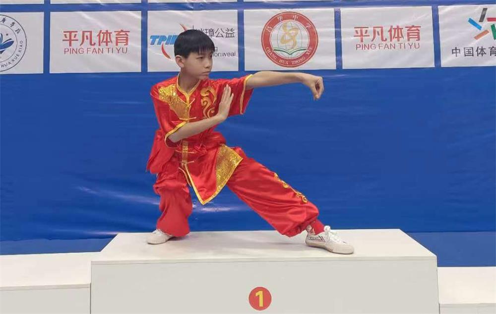 牛一博